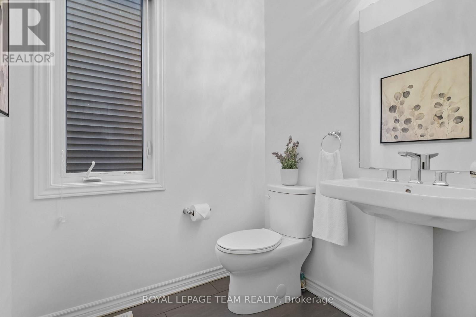 405 Aphelion Crescent