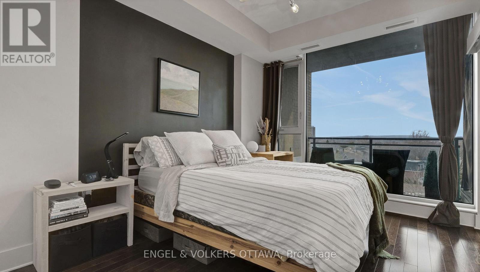 509 - 101 Richmond Road