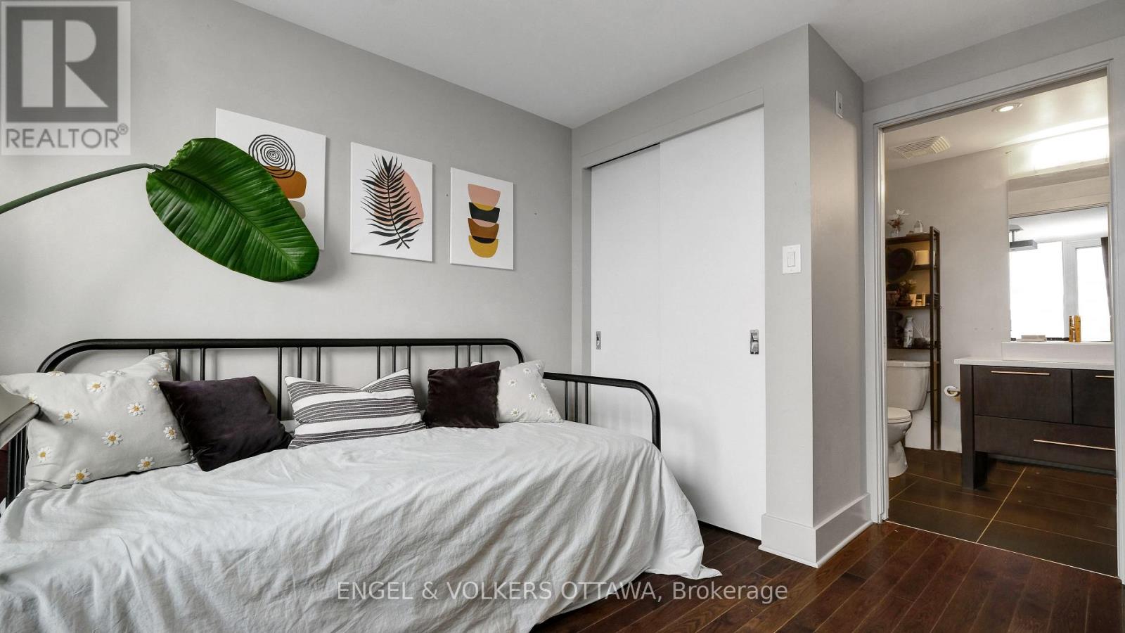 509 - 101 Richmond Road