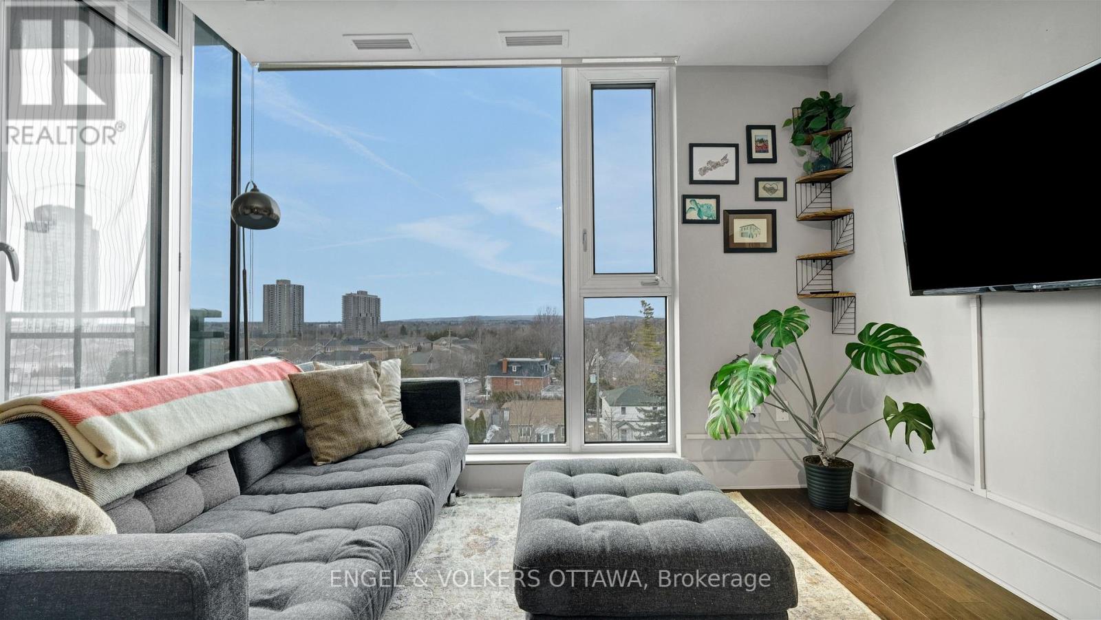 509 - 101 Richmond Road