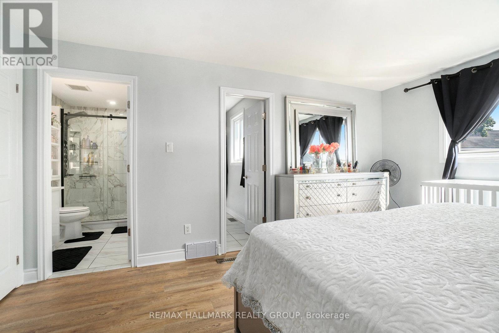 32 - 3017 Victoria Heights Crescent