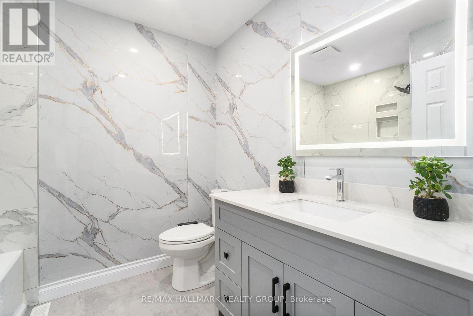 32 - 3017 Victoria Heights Crescent