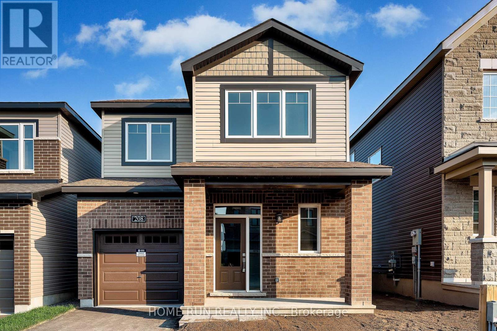 208 Elsie Macgill Walk