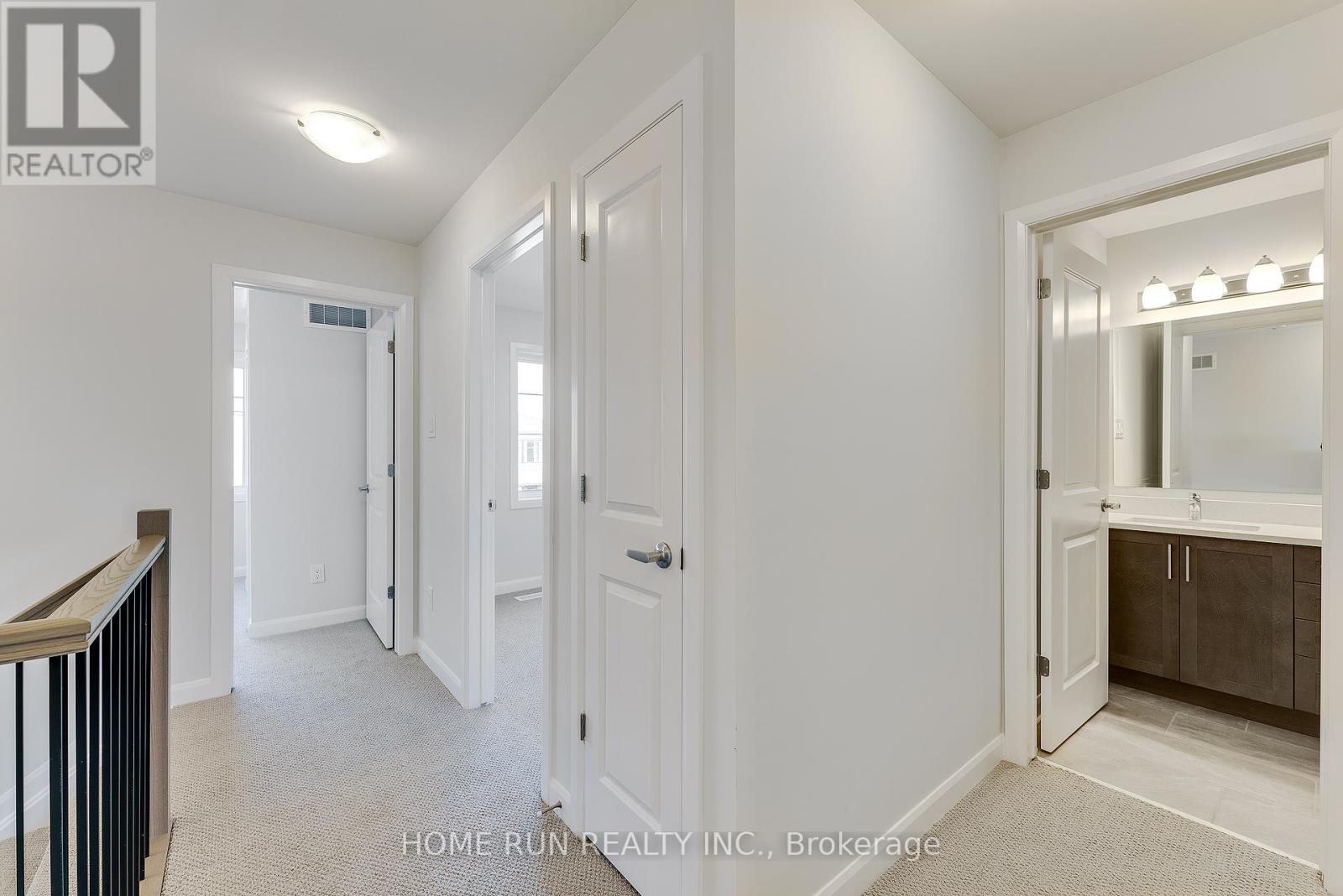 208 Elsie Macgill Walk