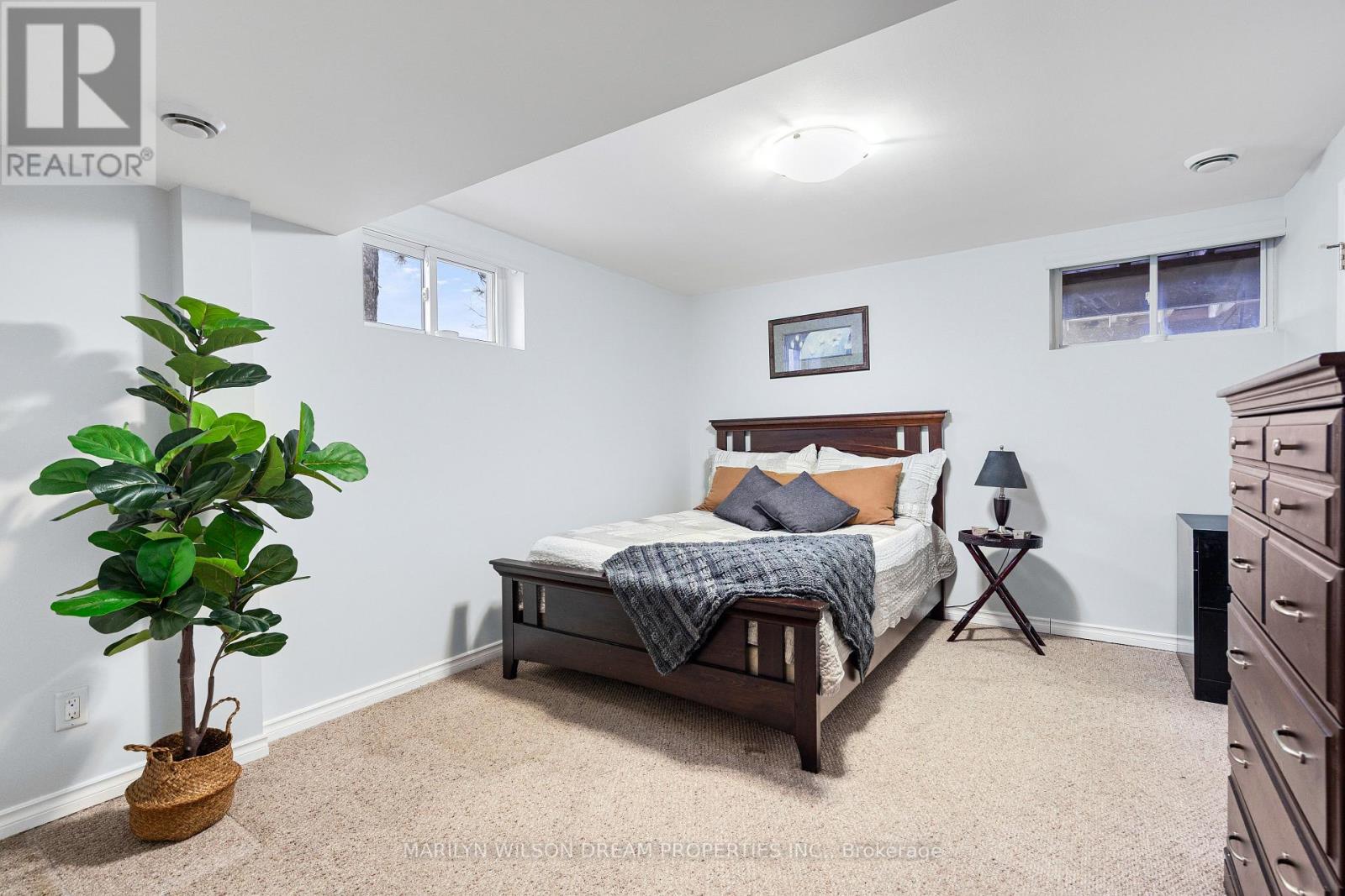 1234 Kinburn Side Road