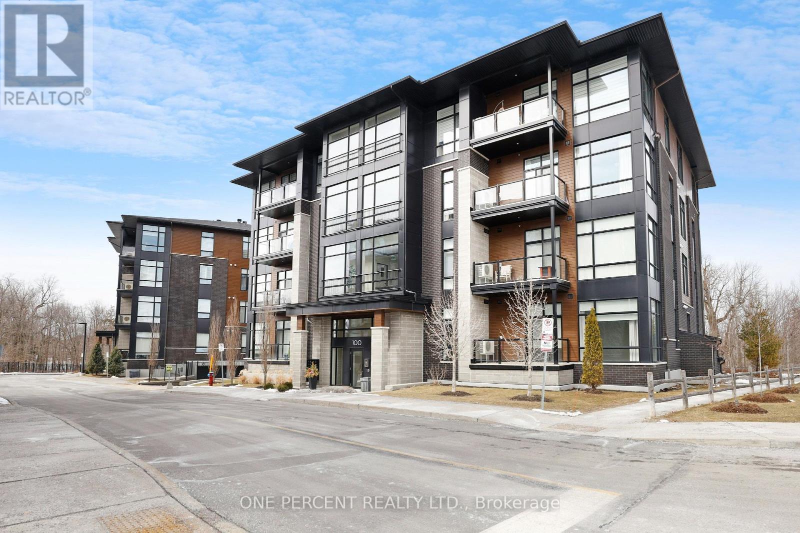 403 - 100 Cortile Private