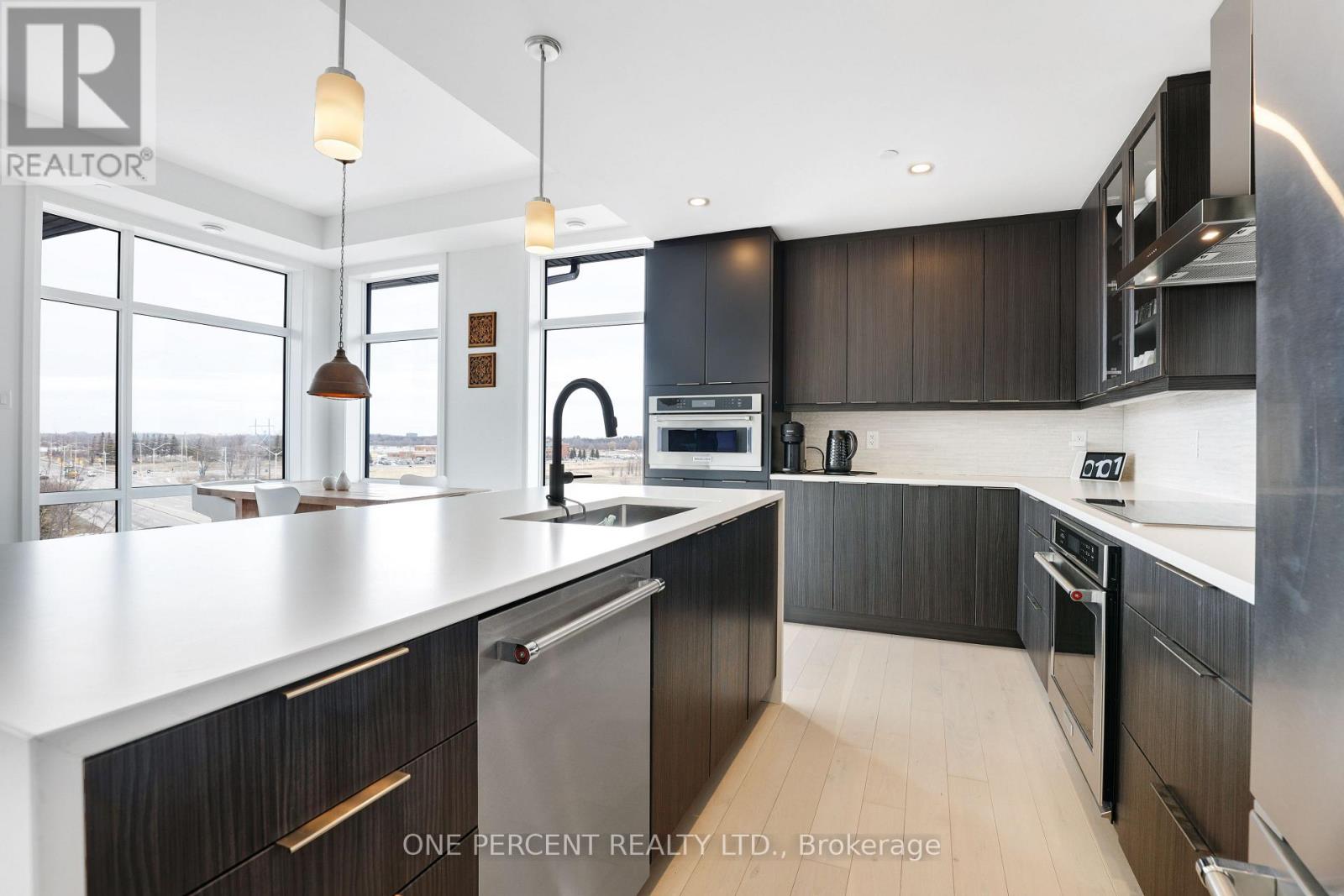 403 - 100 Cortile Private