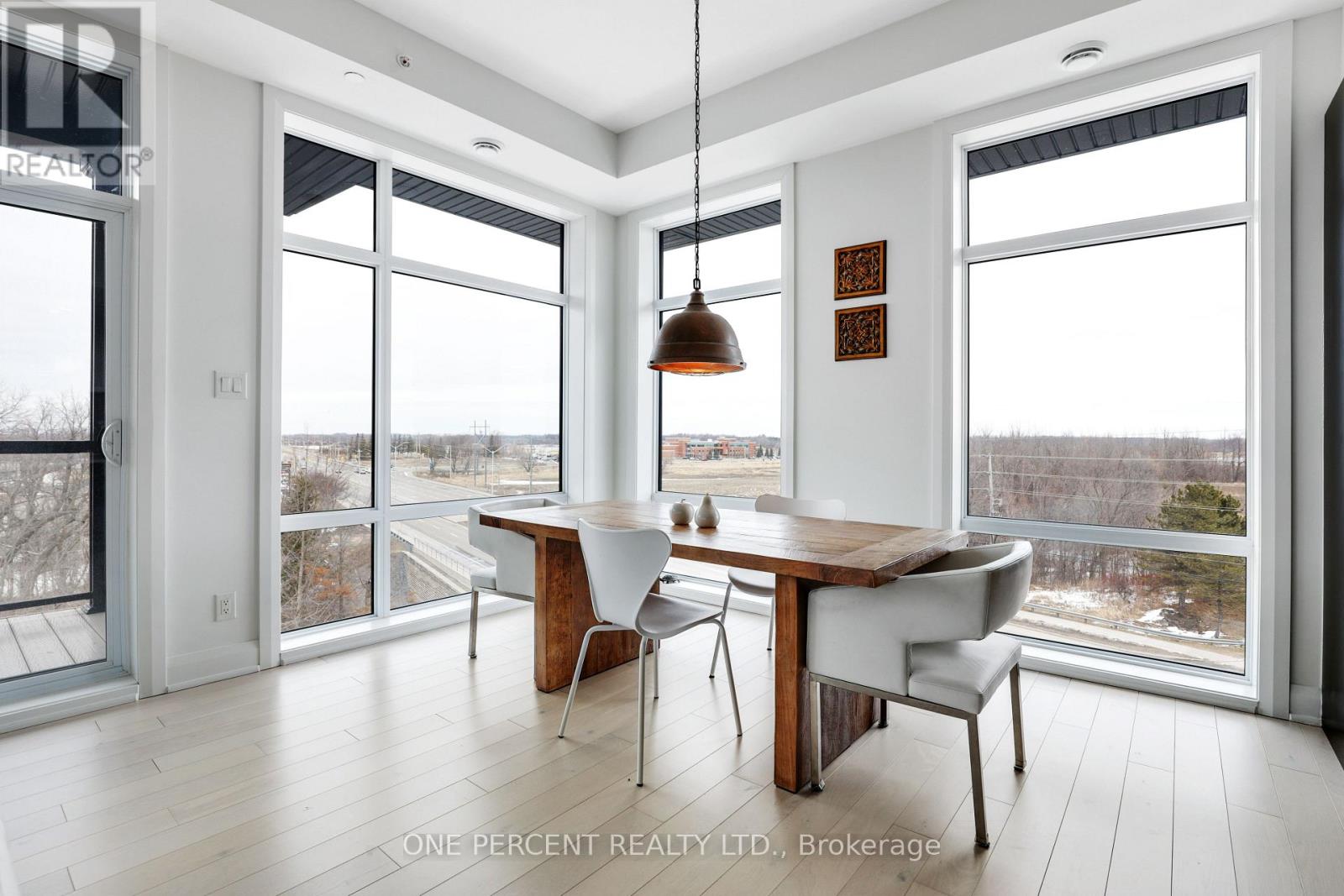 403 - 100 Cortile Private