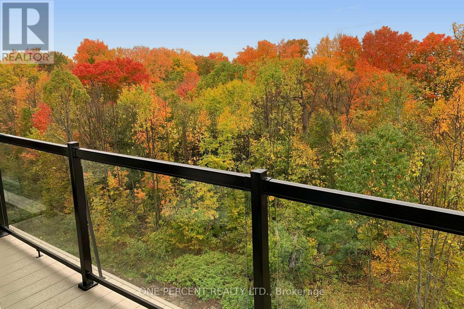 403 - 100 Cortile Private