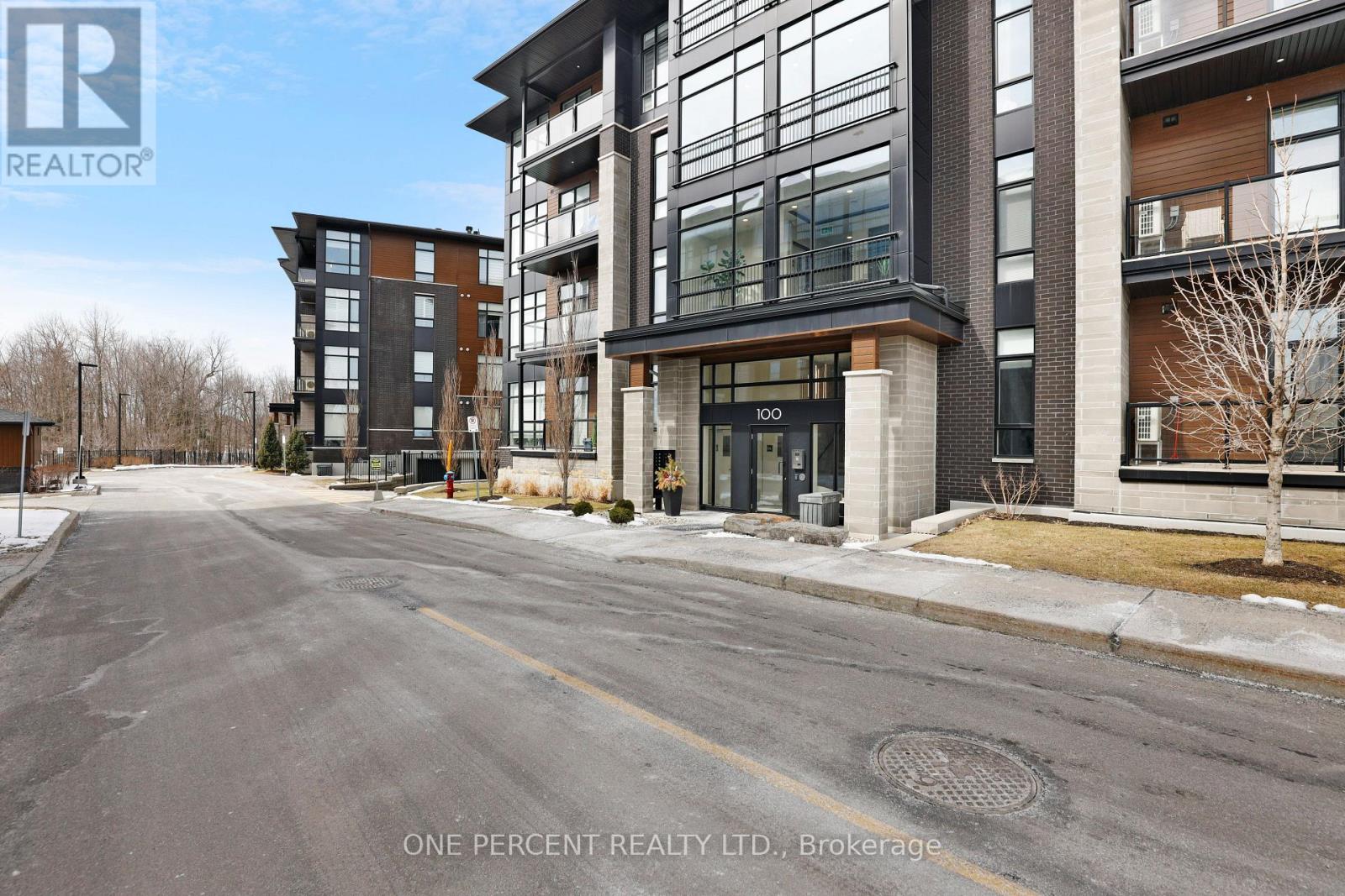 403 - 100 Cortile Private