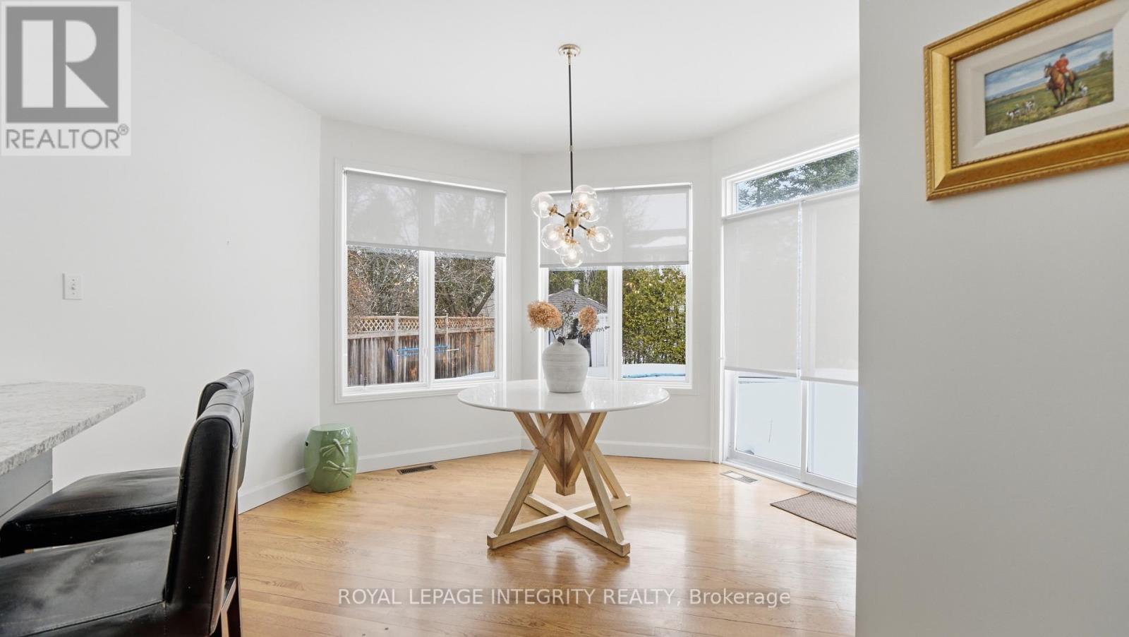 20 Farmfield Crescent