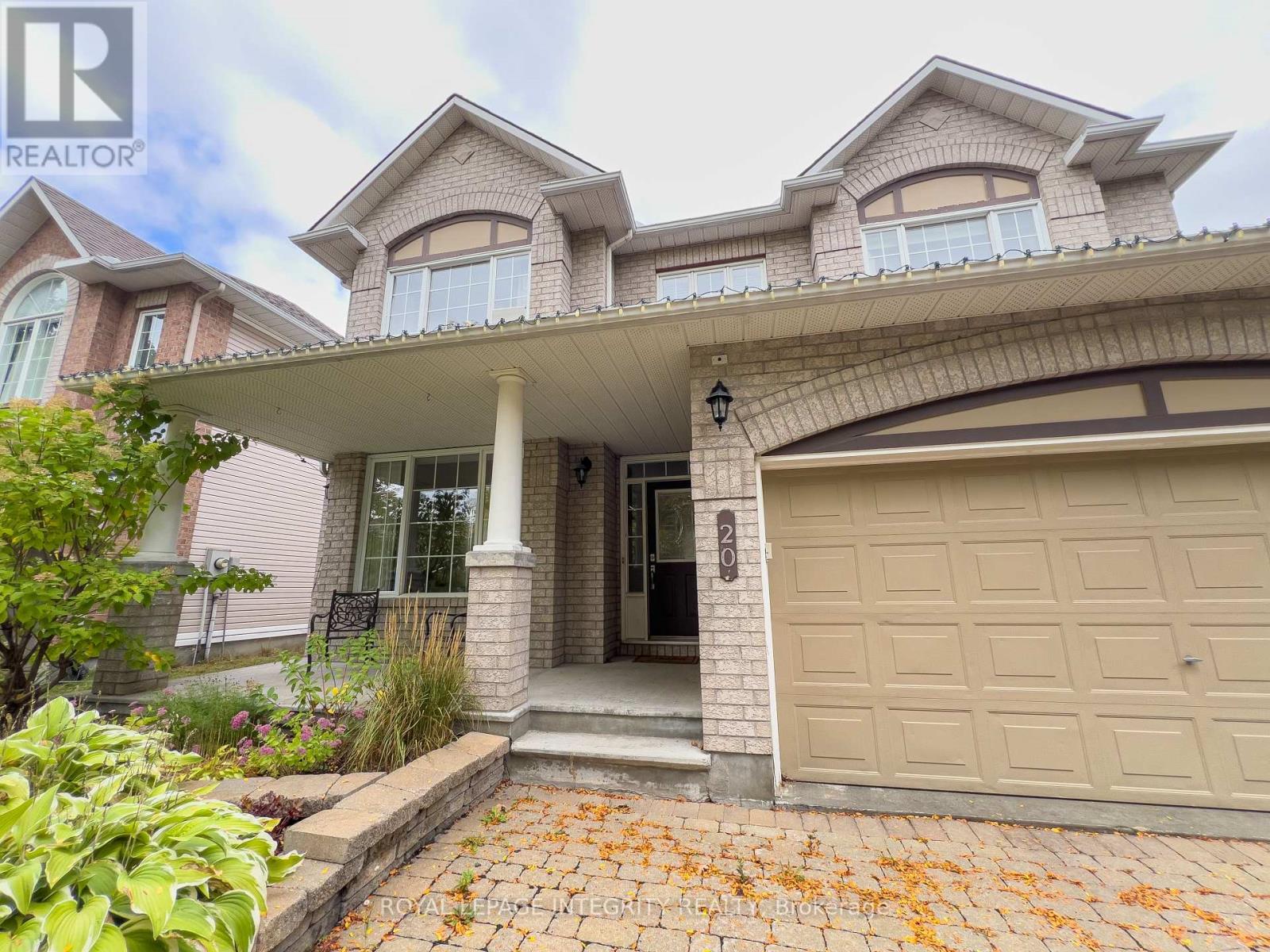 20 Farmfield Crescent