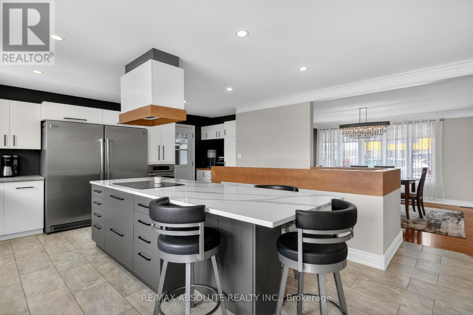 782 Notre Dame Street