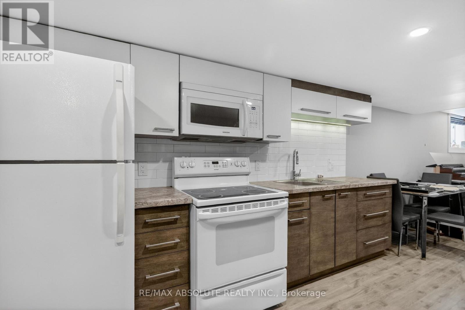 782 Notre Dame Street