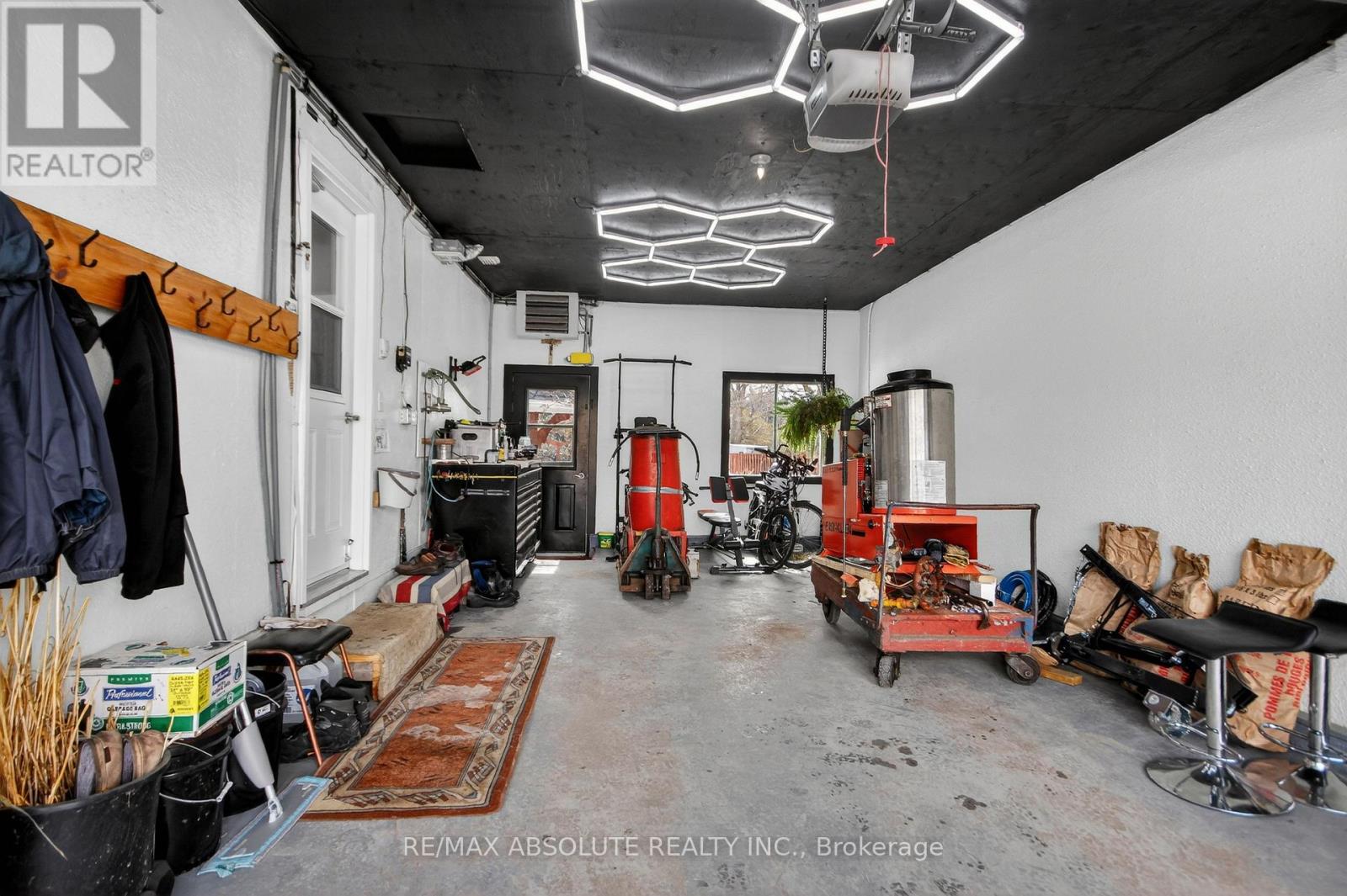 782 Notre Dame Street