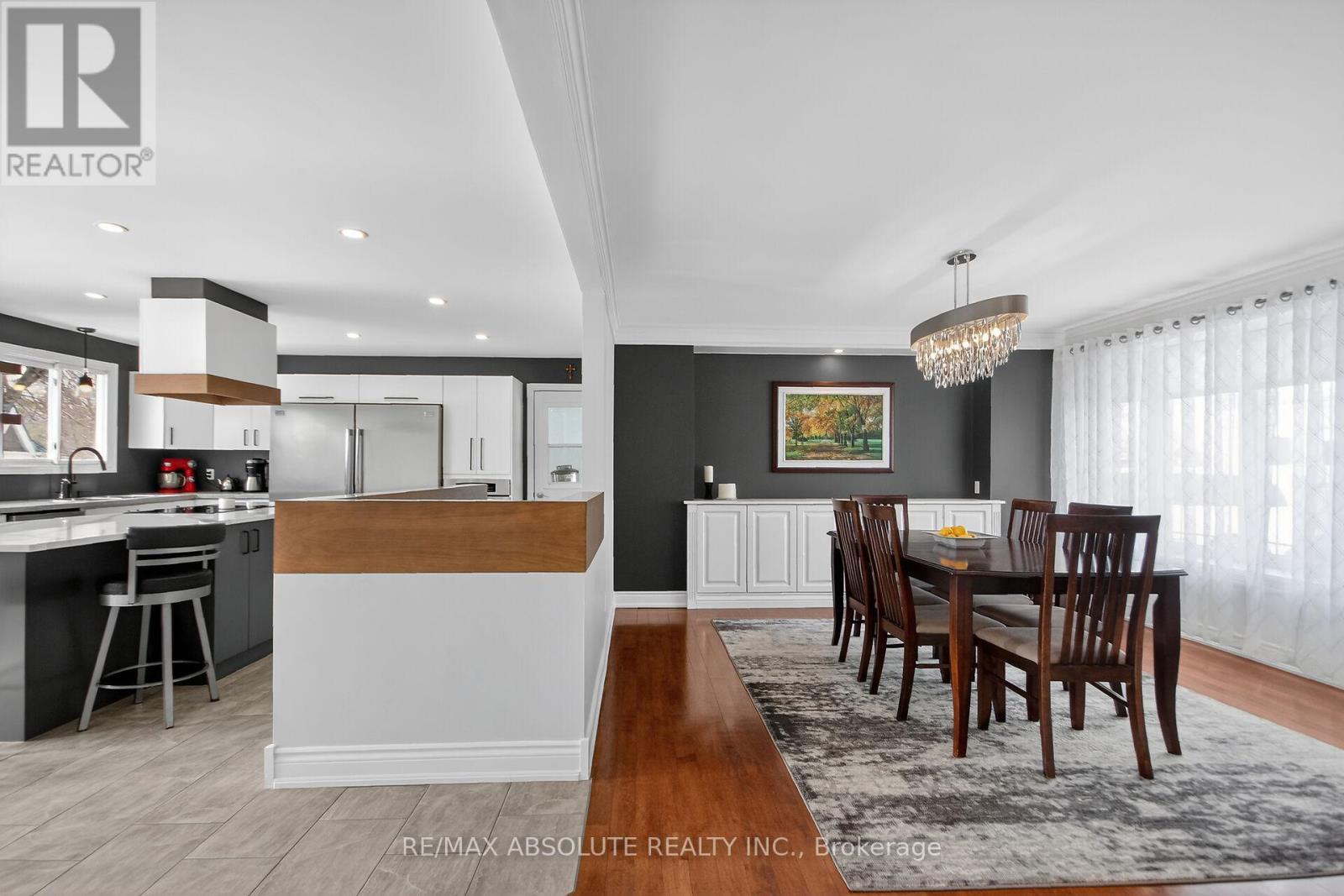 782 Notre Dame Street