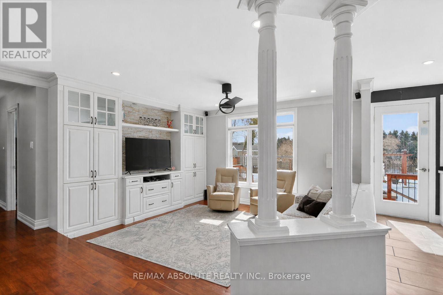 782 Notre Dame Street