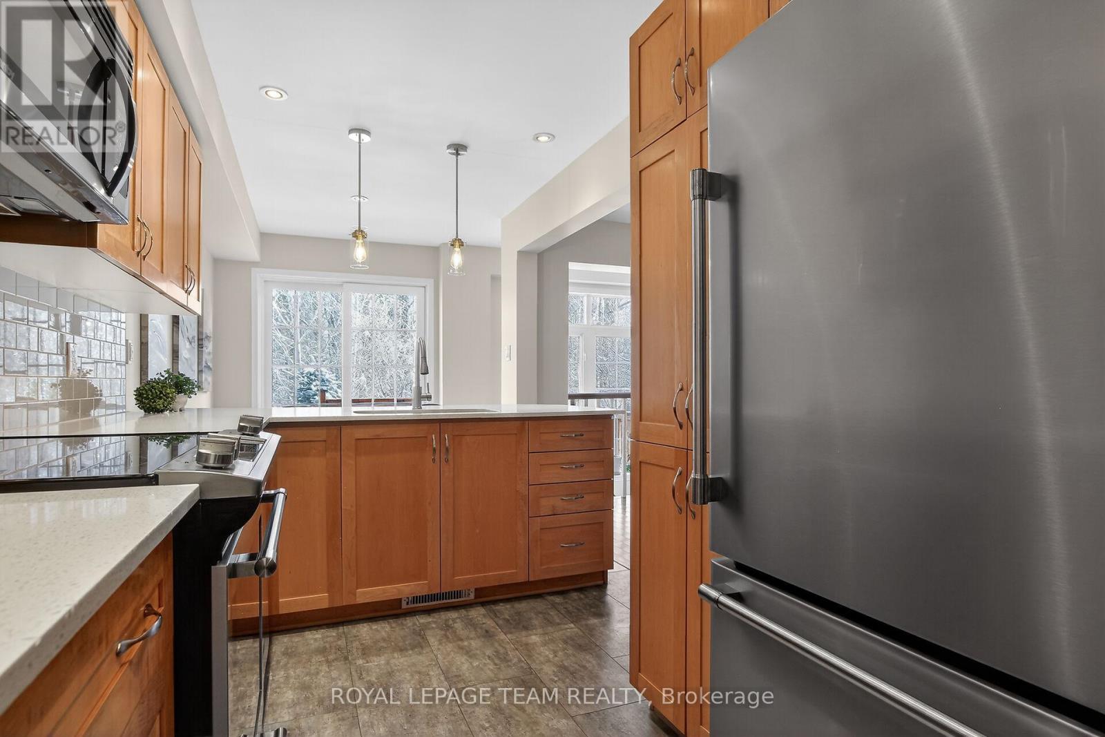 19 Goldthorpe Private