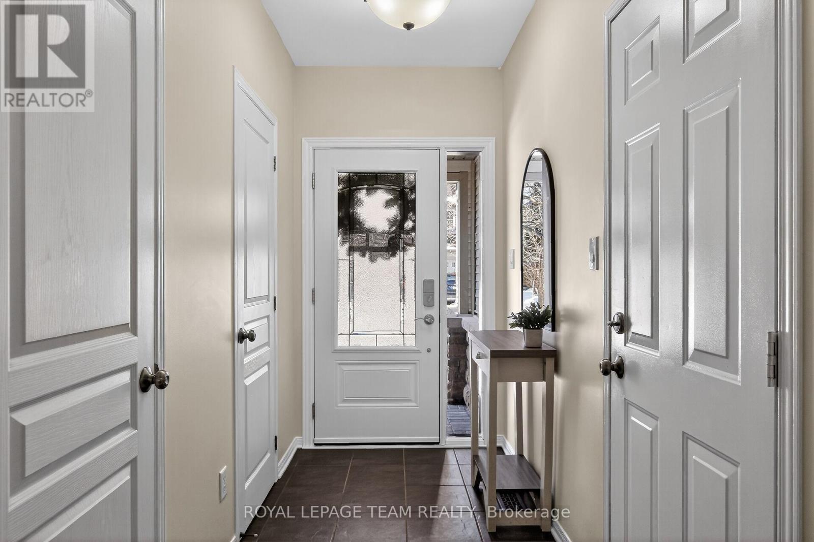 19 Goldthorpe Private