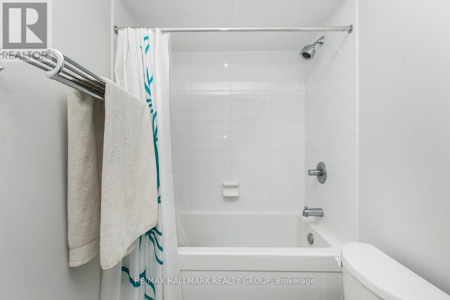 807 - 238 Besserer Street