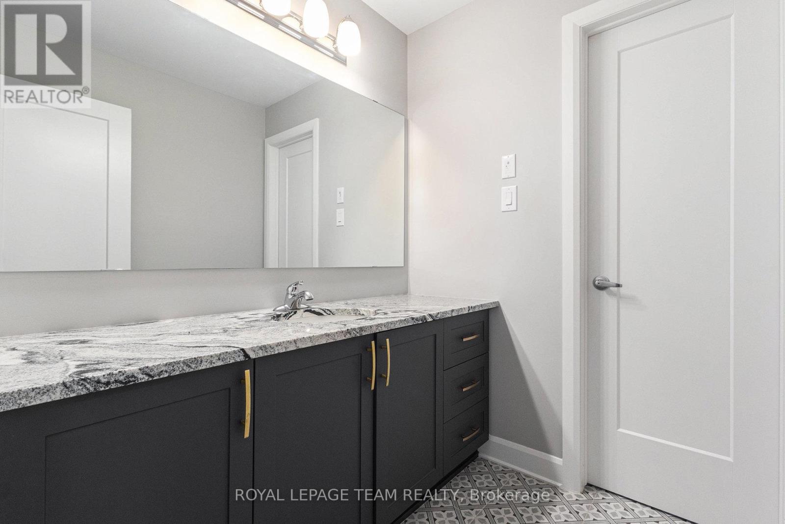 659 Parkview Terrace