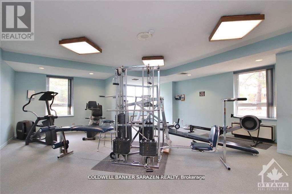 1215 - 80 Sandcastle Drive