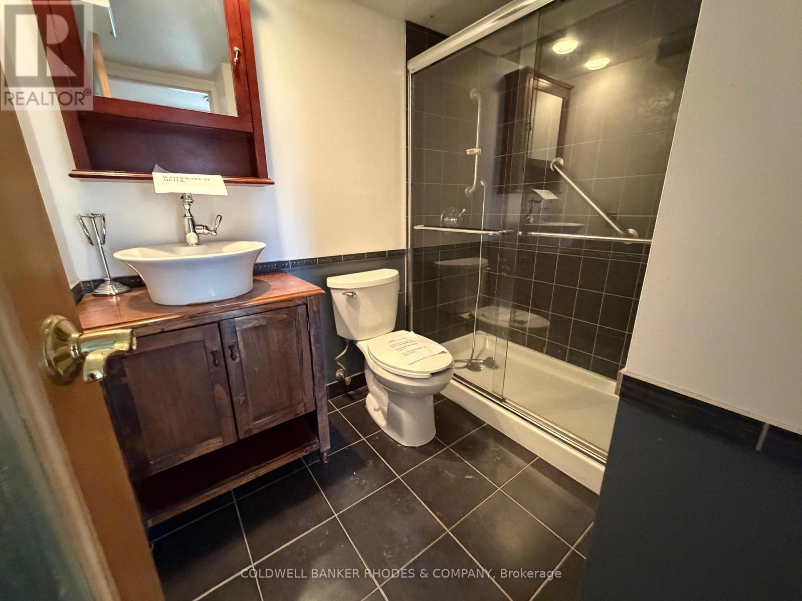 1203 - 200 Lafontaine Avenue