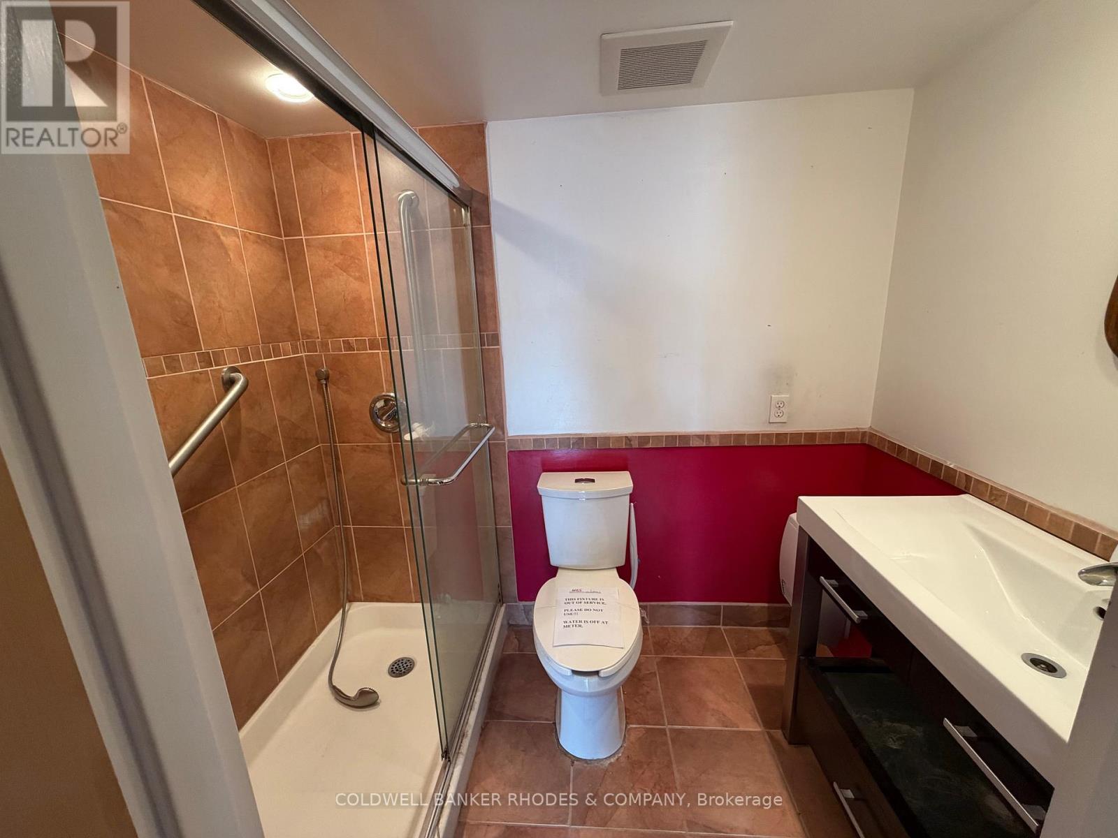 1203 - 200 Lafontaine Avenue