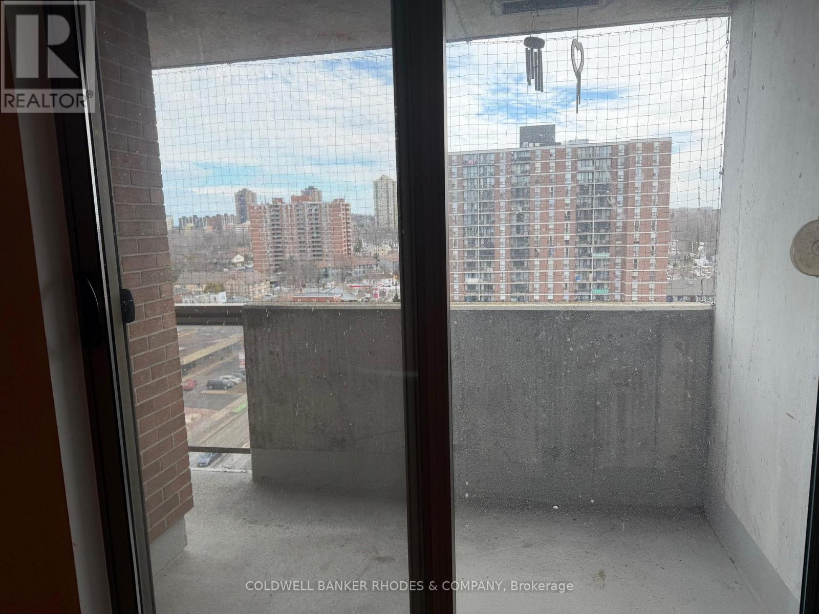 1203 - 200 Lafontaine Avenue