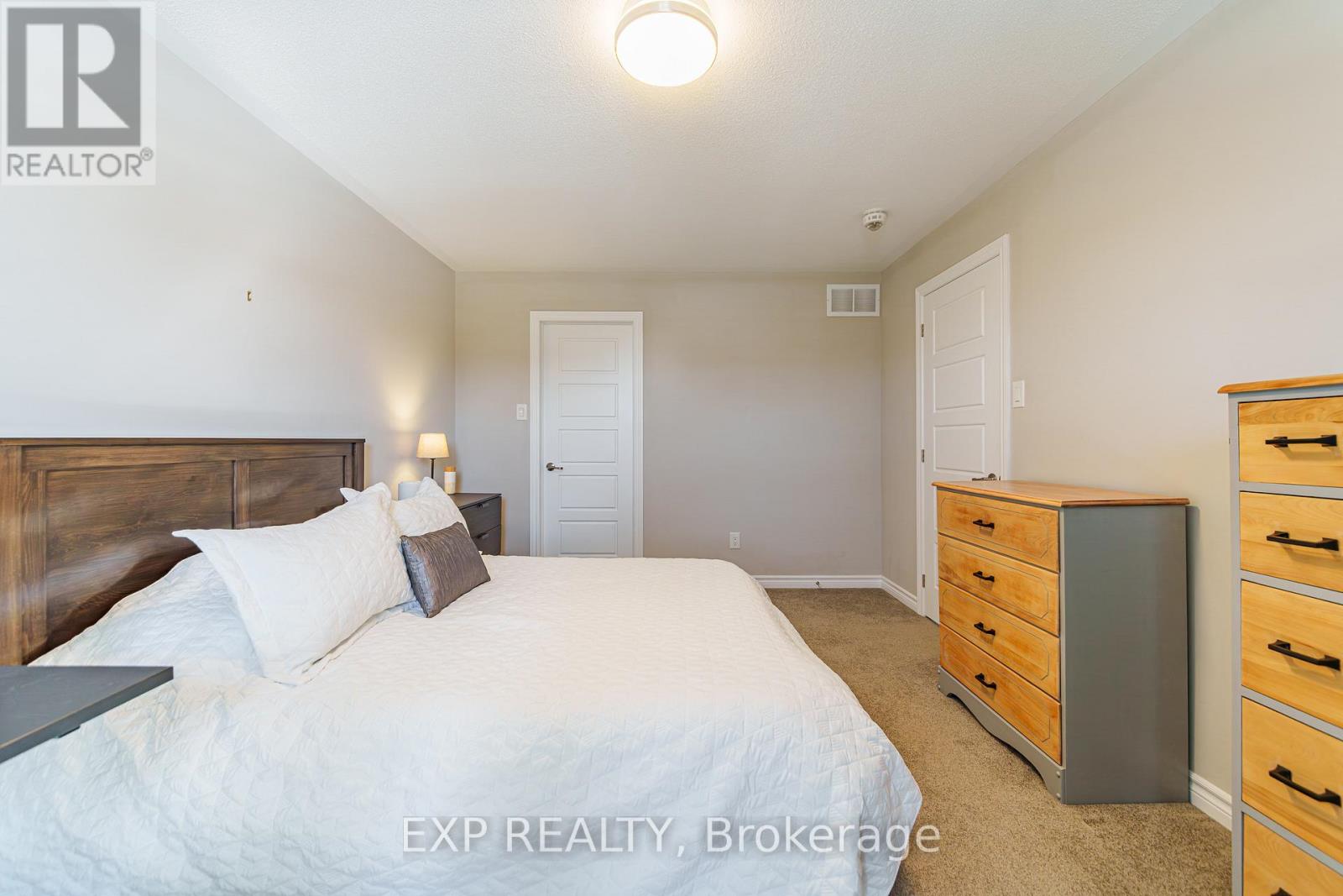 523 Ensatina Crescent