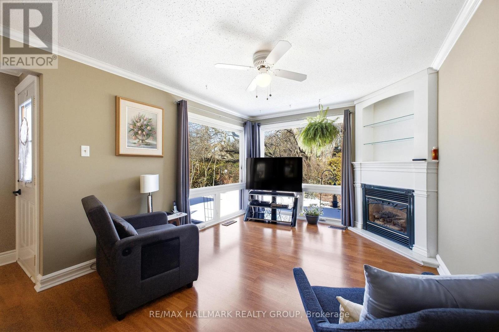 59 Ashgrove Crescent