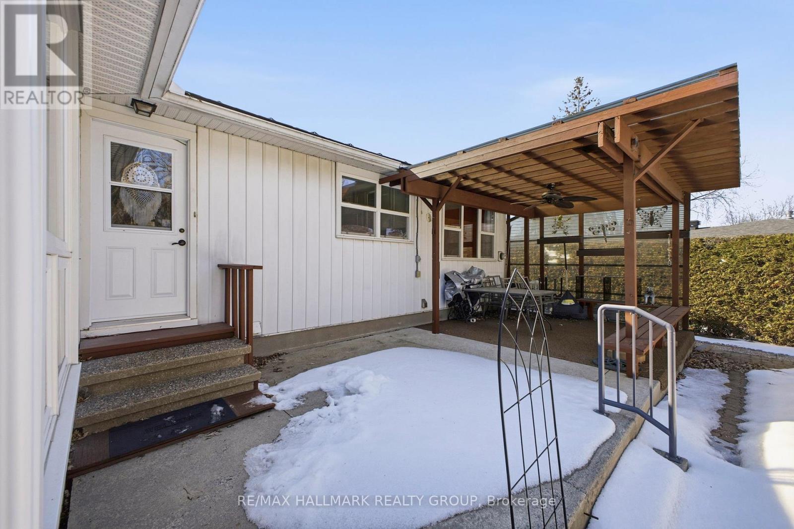 59 Ashgrove Crescent