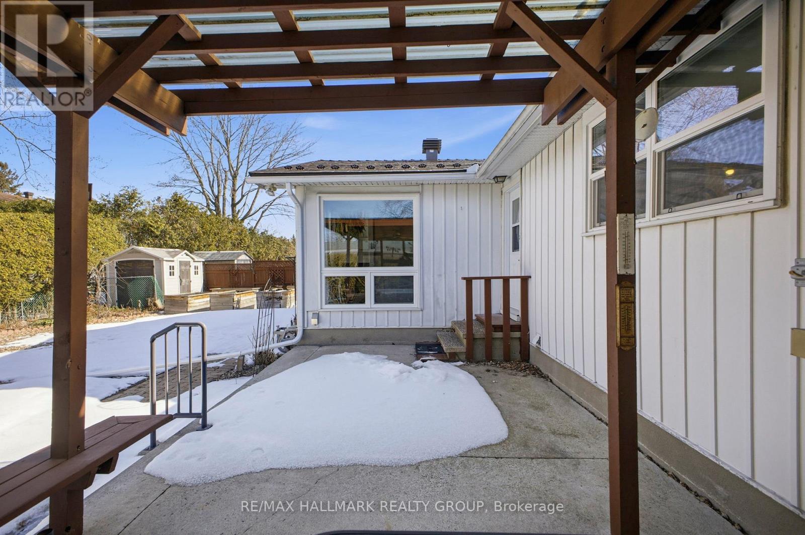 59 Ashgrove Crescent