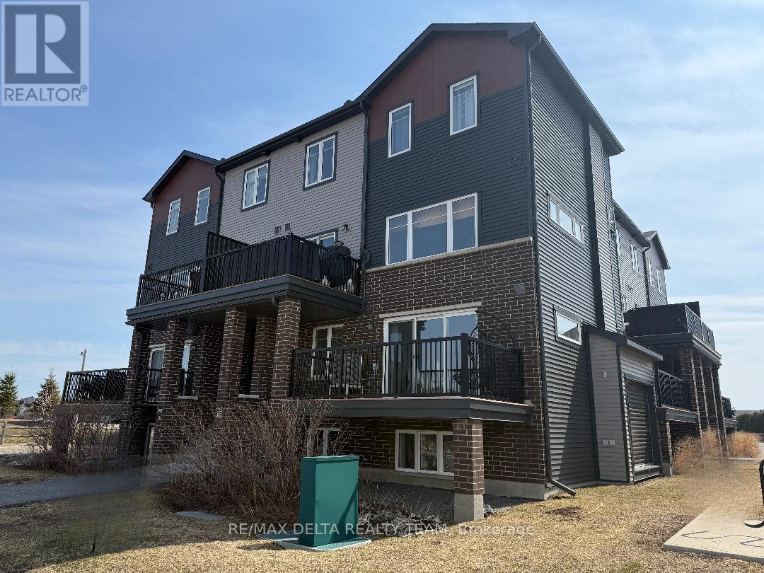 D - 516 Decoeur Drive