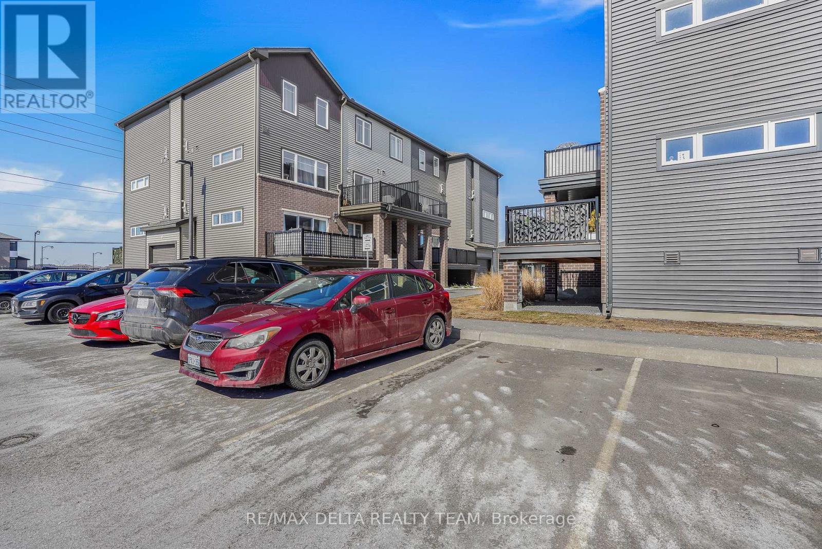 D - 516 Decoeur Drive