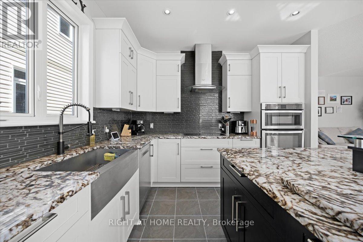 850 Feather Moss Way