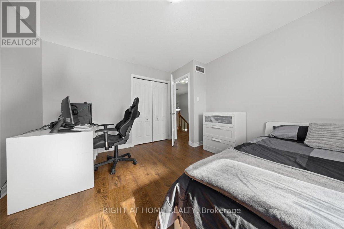 850 Feather Moss Way