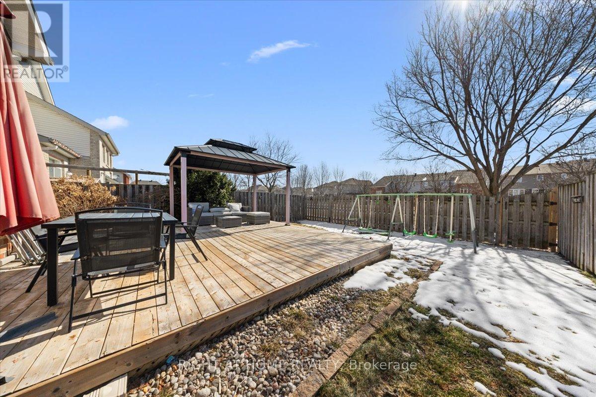 850 Feather Moss Way