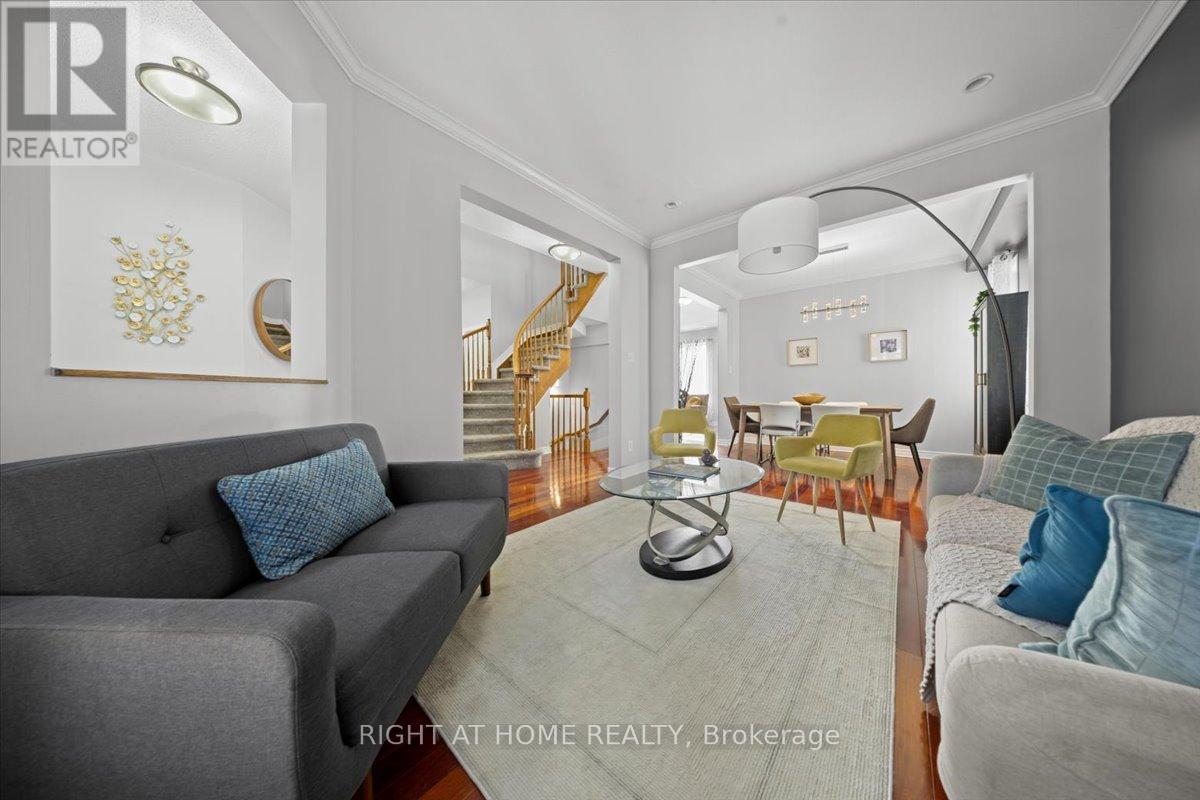 850 Feather Moss Way