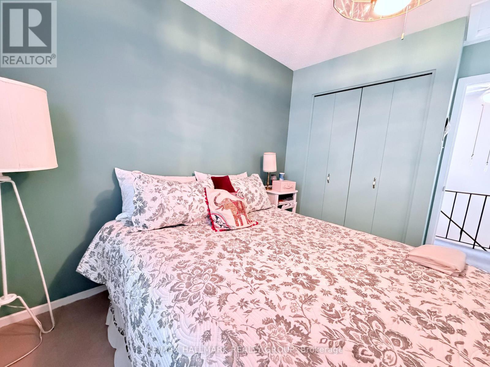 8 - 837 Eastvale Drive