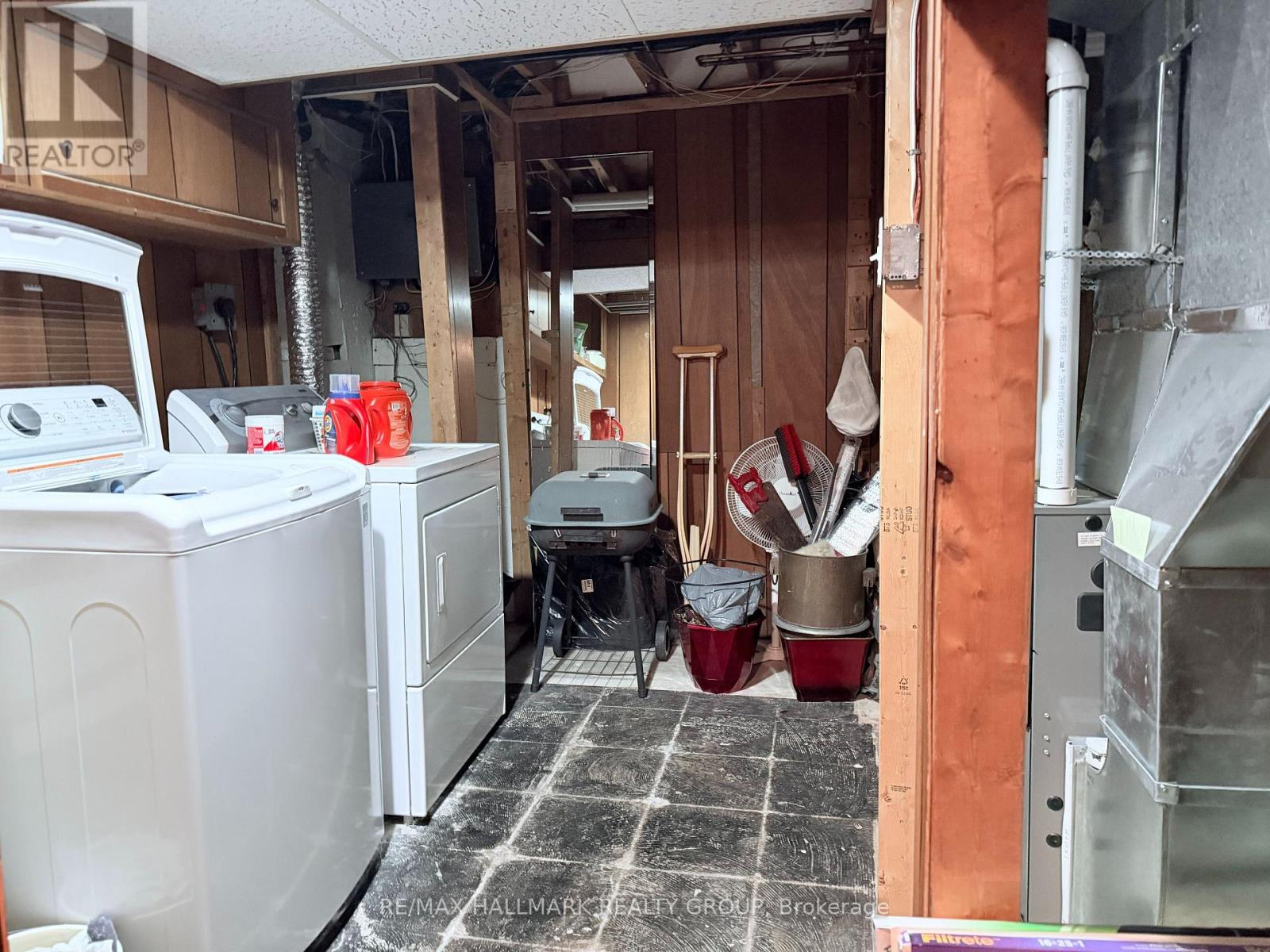 8 - 837 Eastvale Drive