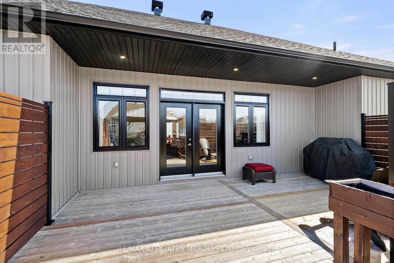 74 Jim Brownell Boulevard