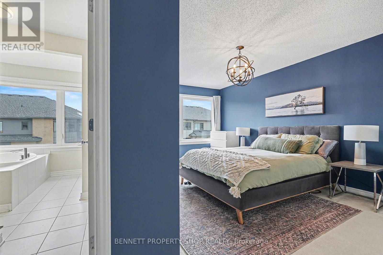 554 Stargazer Crescent