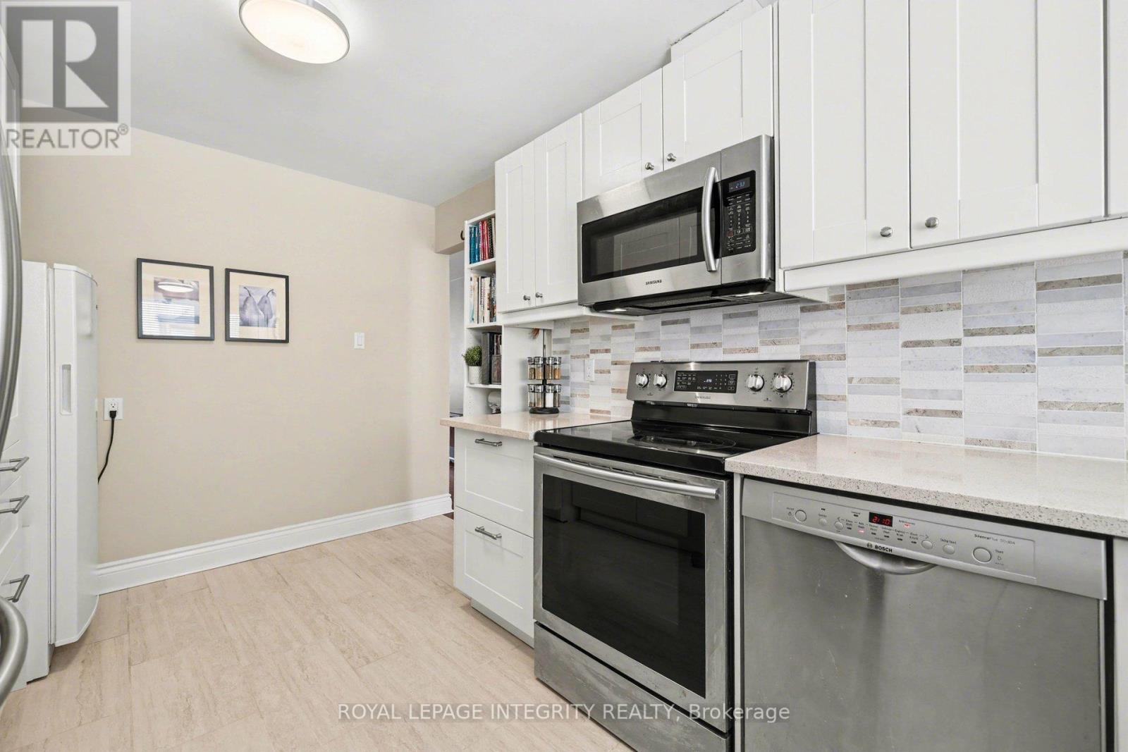 16 Pebble Beach Court