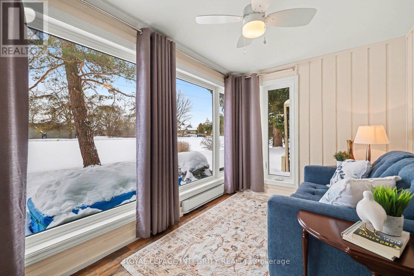 16 Pebble Beach Court