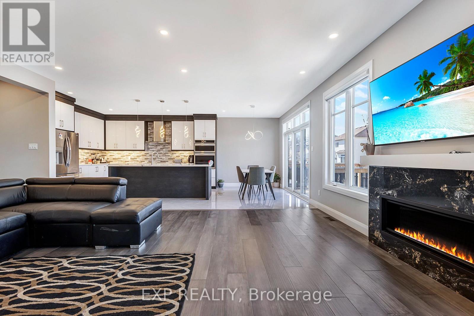 348 Abbeydale Circle