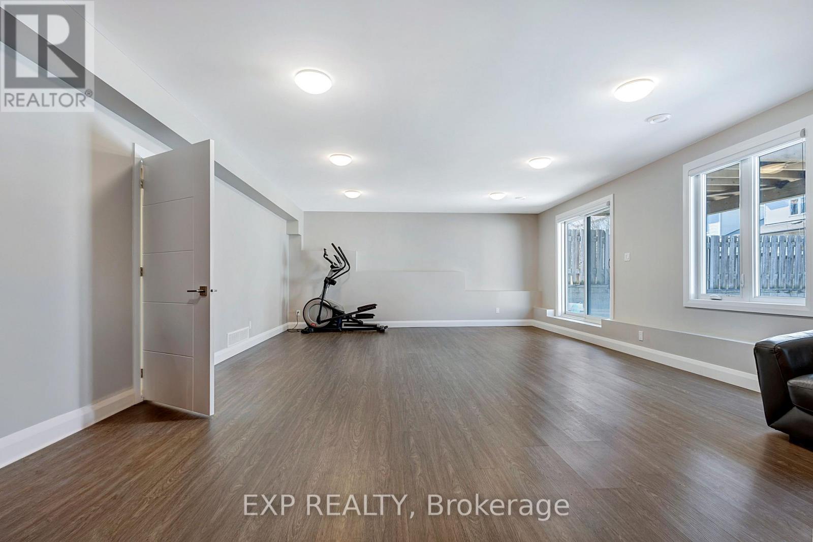 348 Abbeydale Circle