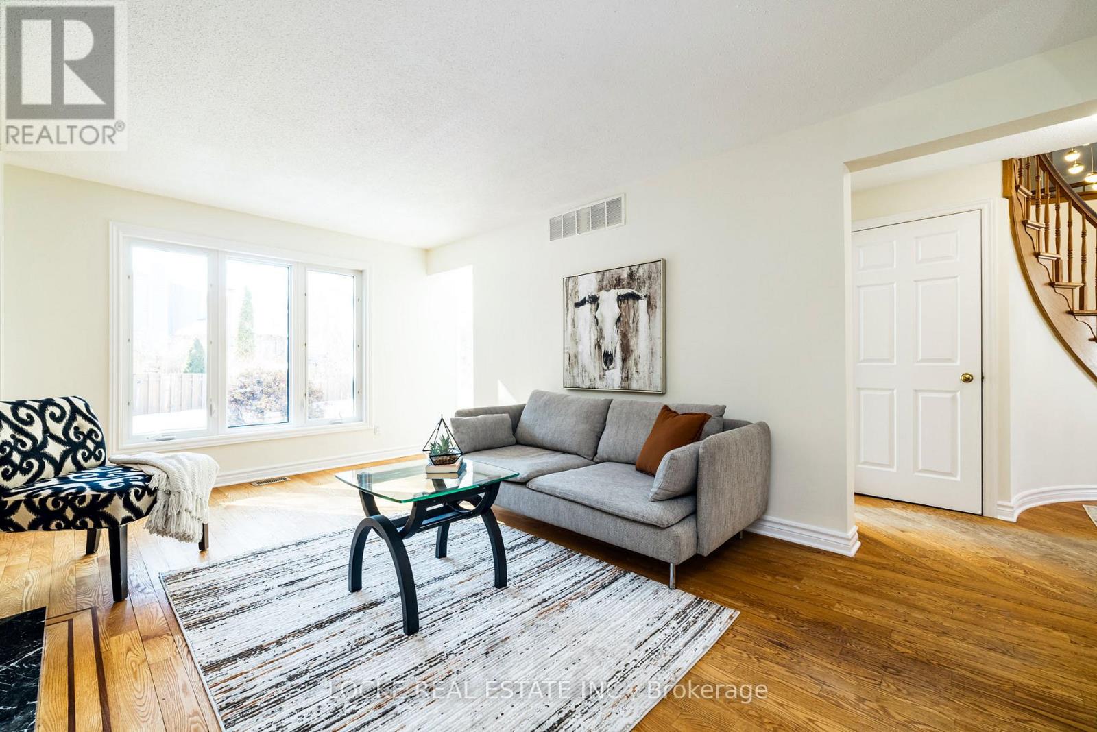 1404 Forest Valley Drive