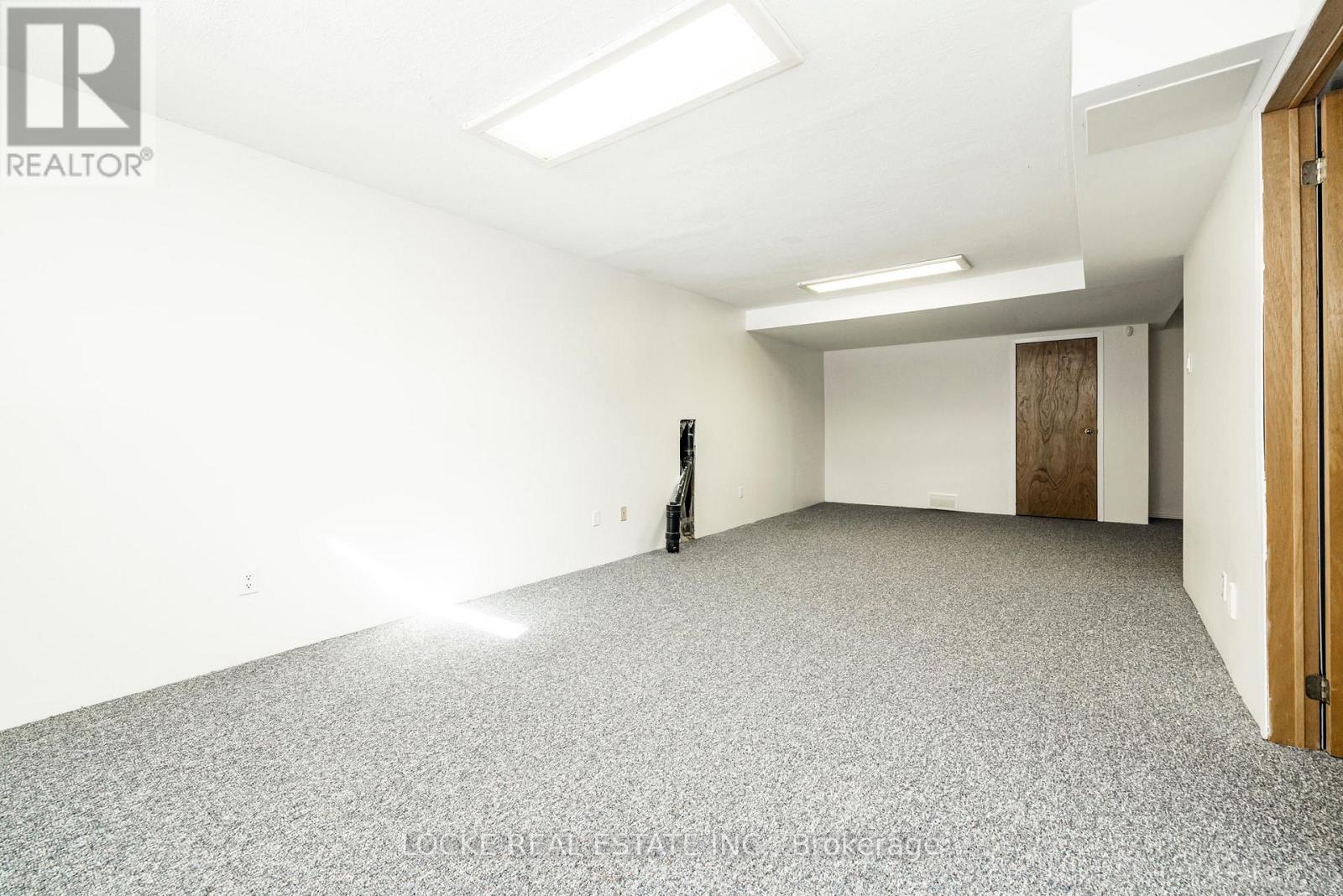 1404 Forest Valley Drive