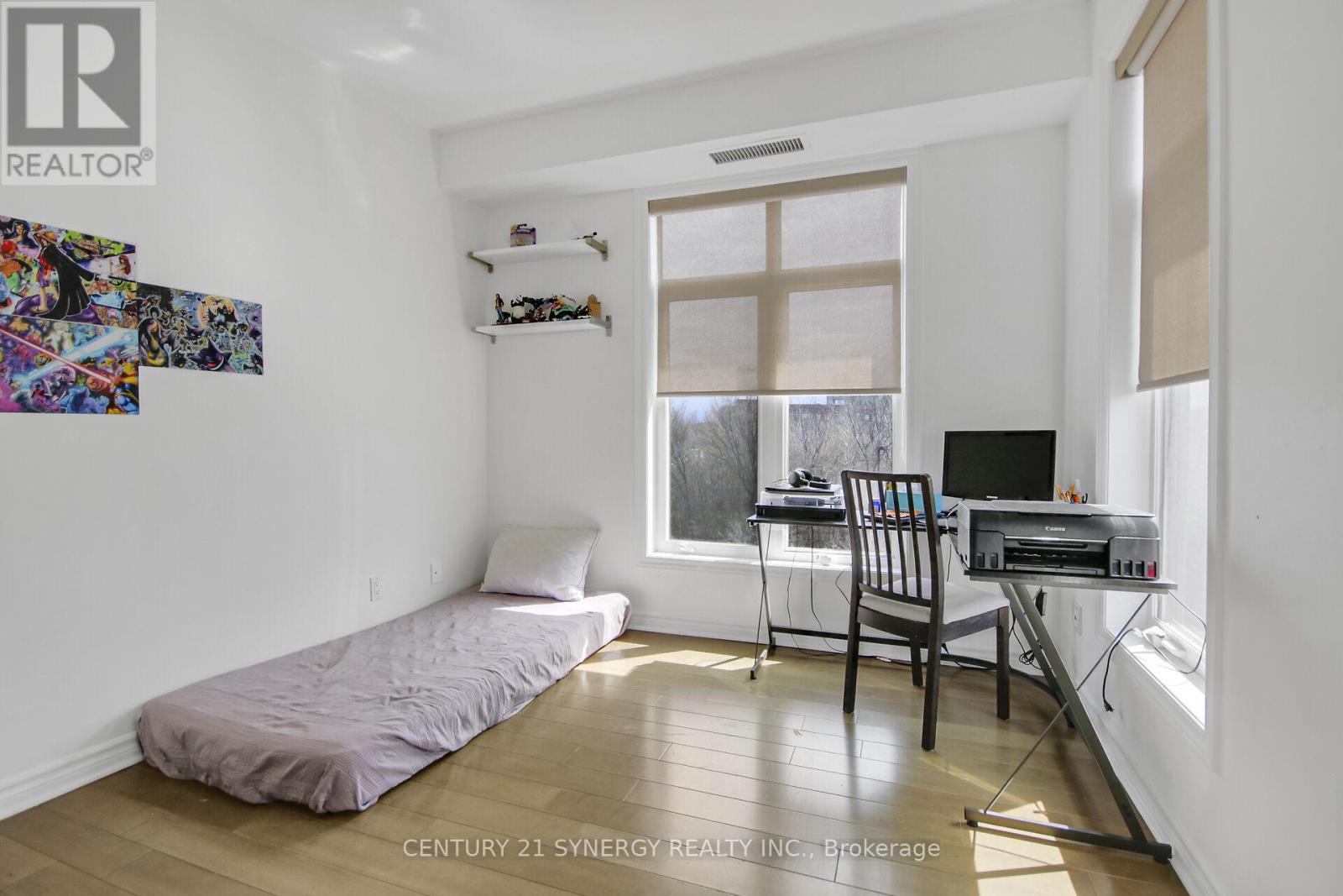 7 - 50 Prestige Circle